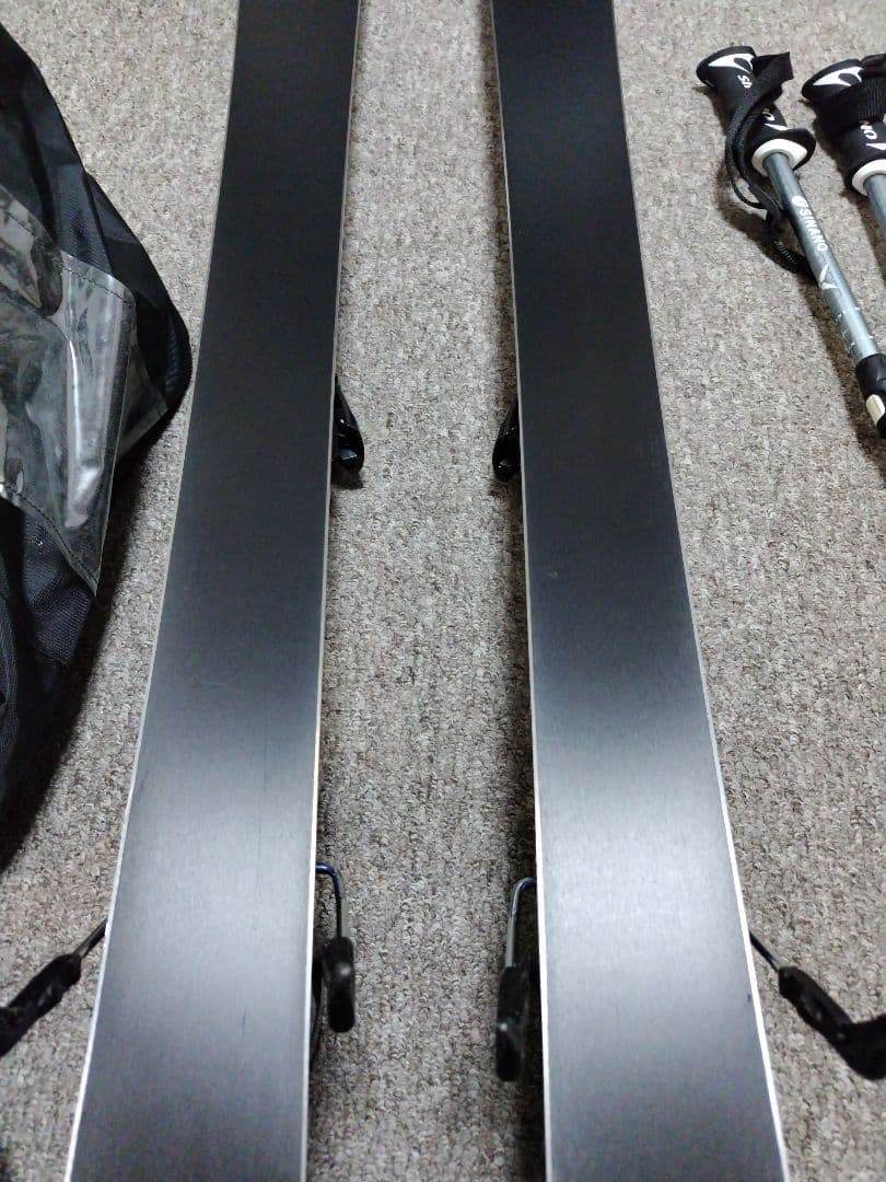 スキー　板　ビンディング　ブーツ　ストック　4点セット