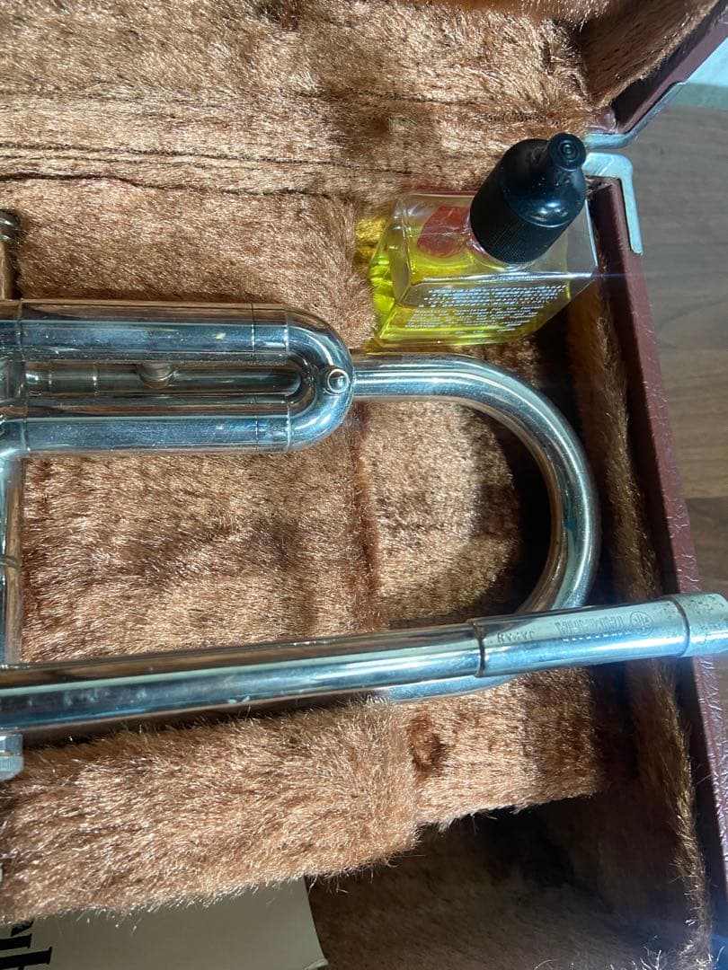 即日発送　ヤマハ　YTR-135 B♭トランペット ニッケルメッキ　シルバー　銀