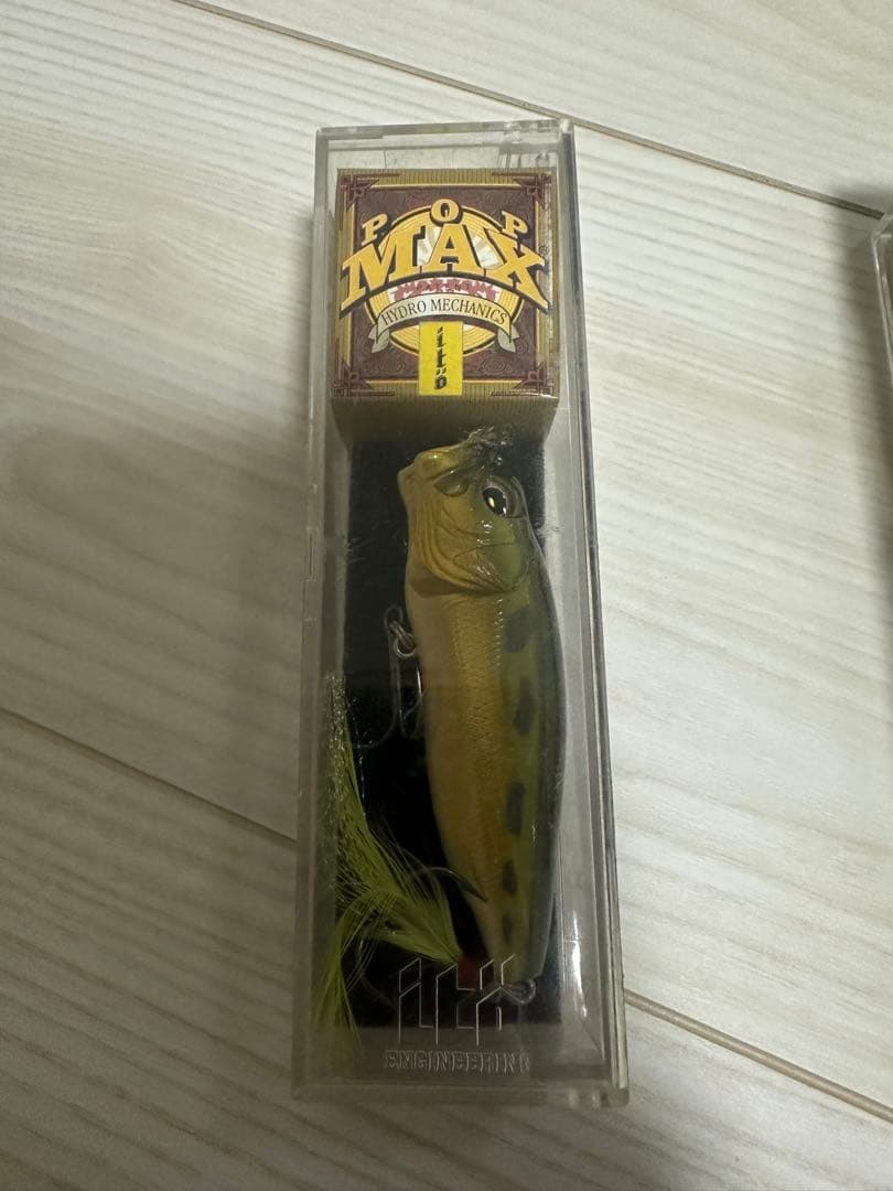 Giant Dog-X & POPMAX 希少