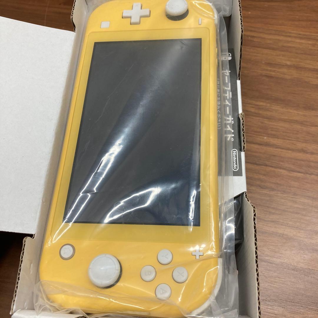 新品Nintendo Switch Lite イエロー