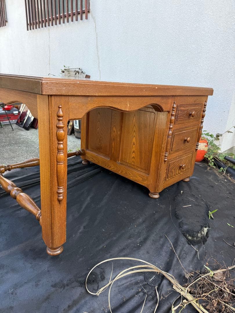 引き取り限定！埼玉　アンティーク調 木製書斎机 クラシックデスク オーク風