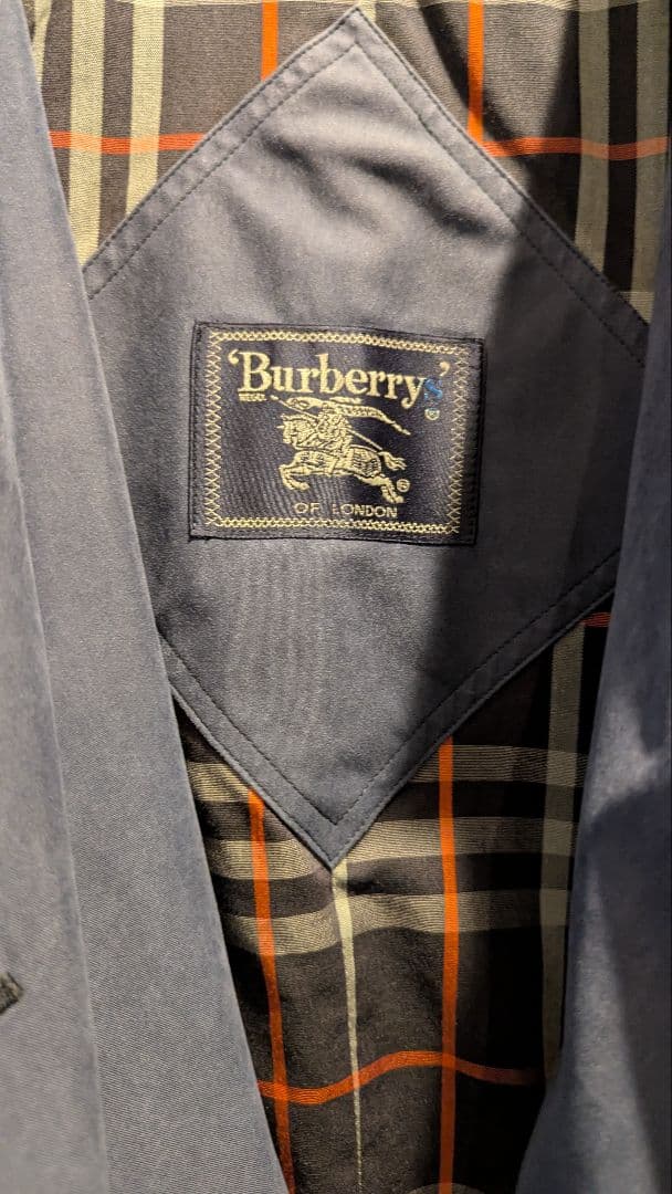 Burberry ネイビー トレンチコート - メルカリ