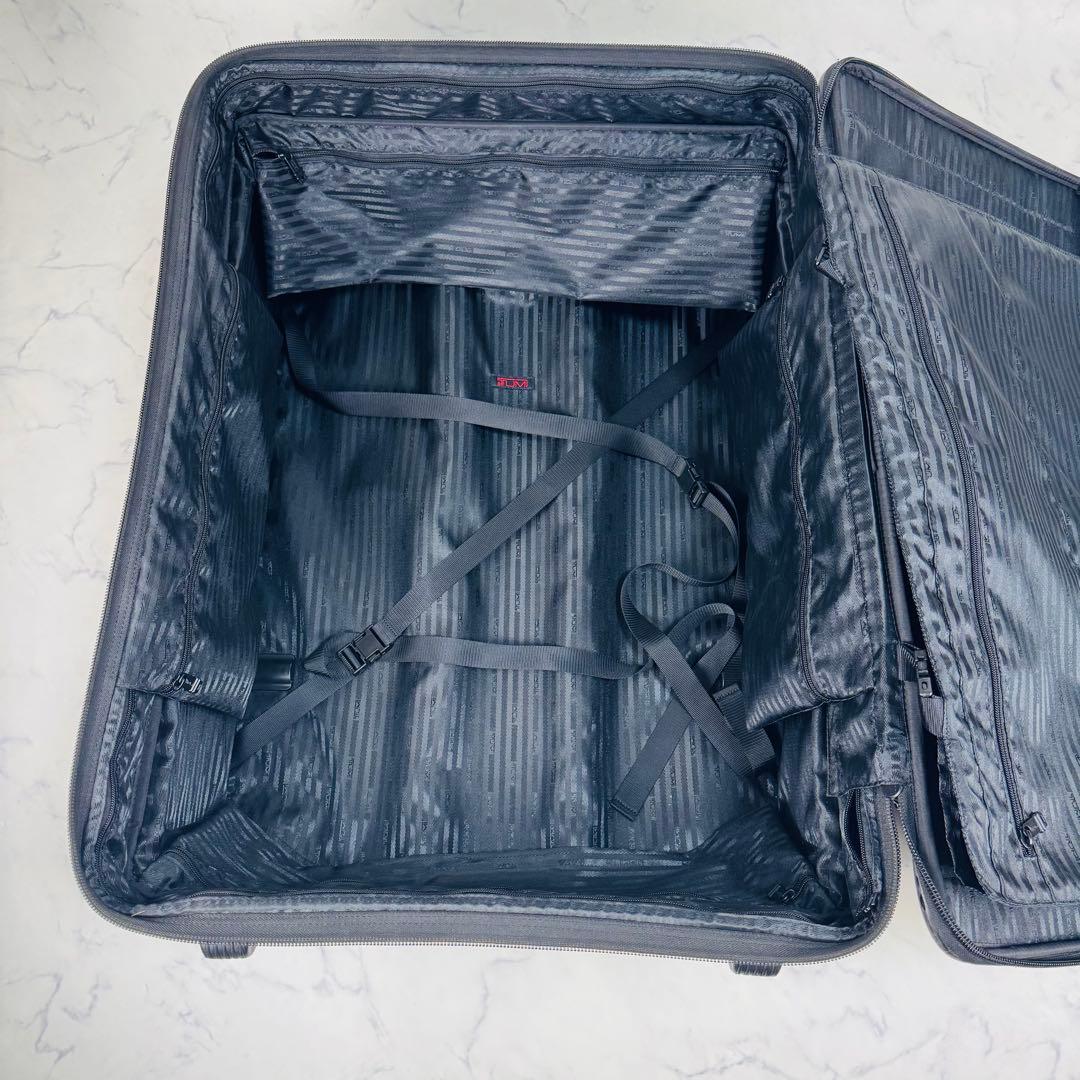 巨大 希少】 TUMI キャリーケース スーツケース キャスター 拡張可能