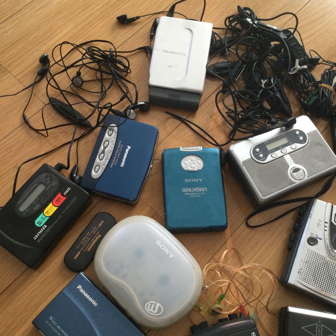 Sony Panasonic カセットプレーヤー など16台イヤフォン付き