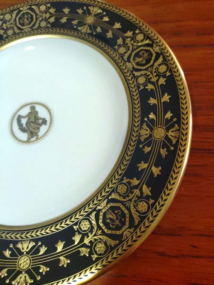 ウエッジウッド　アストバリー　ブラック　17.5cm