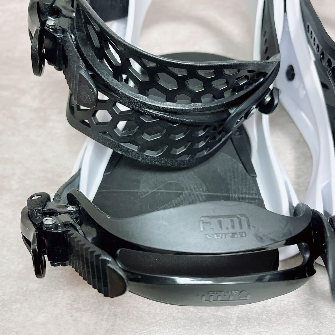 FLUX EM ホワイト スノーボード ビンディング Mサイズ