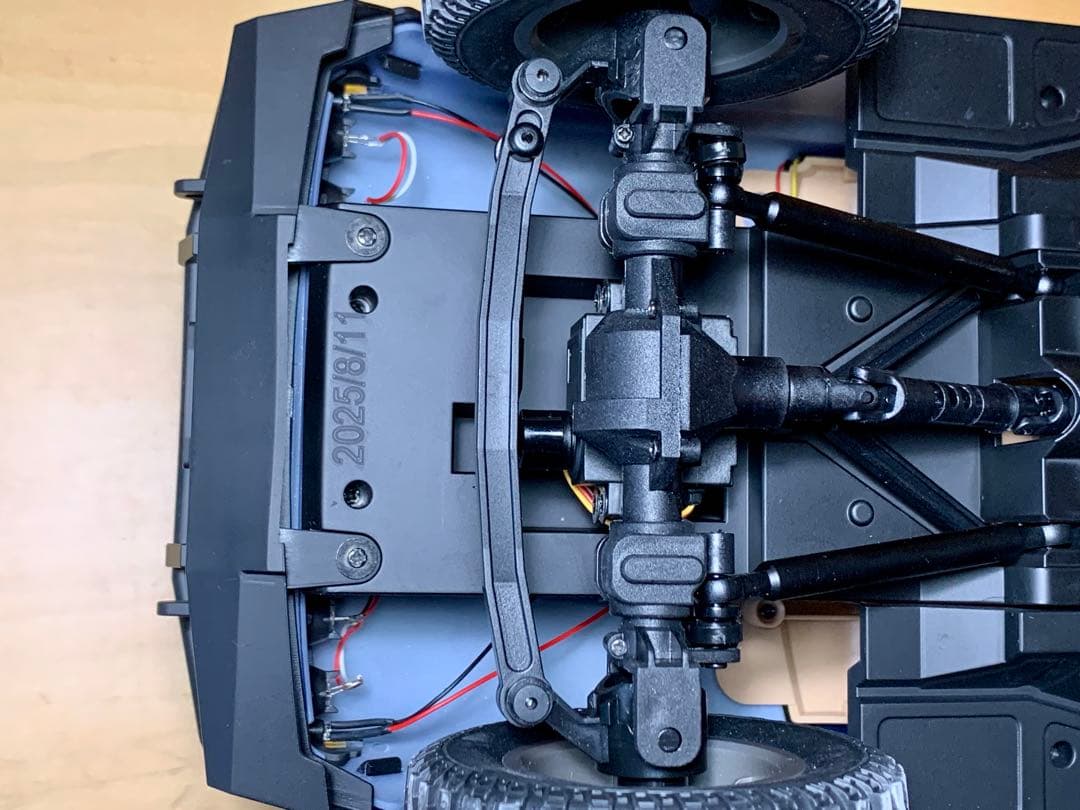 くらくら【新製品】トヨタ LC80 ラジコンカー 1/12スケール