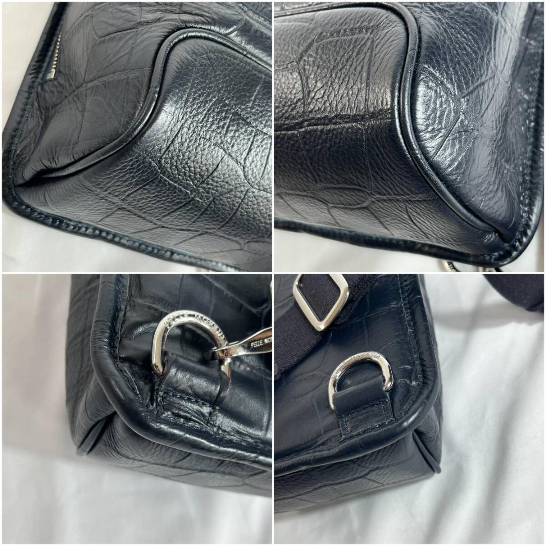 極美品 ペッレモルビダ クロコ型押し ボディバッグ ショルダー レザー ネイビー