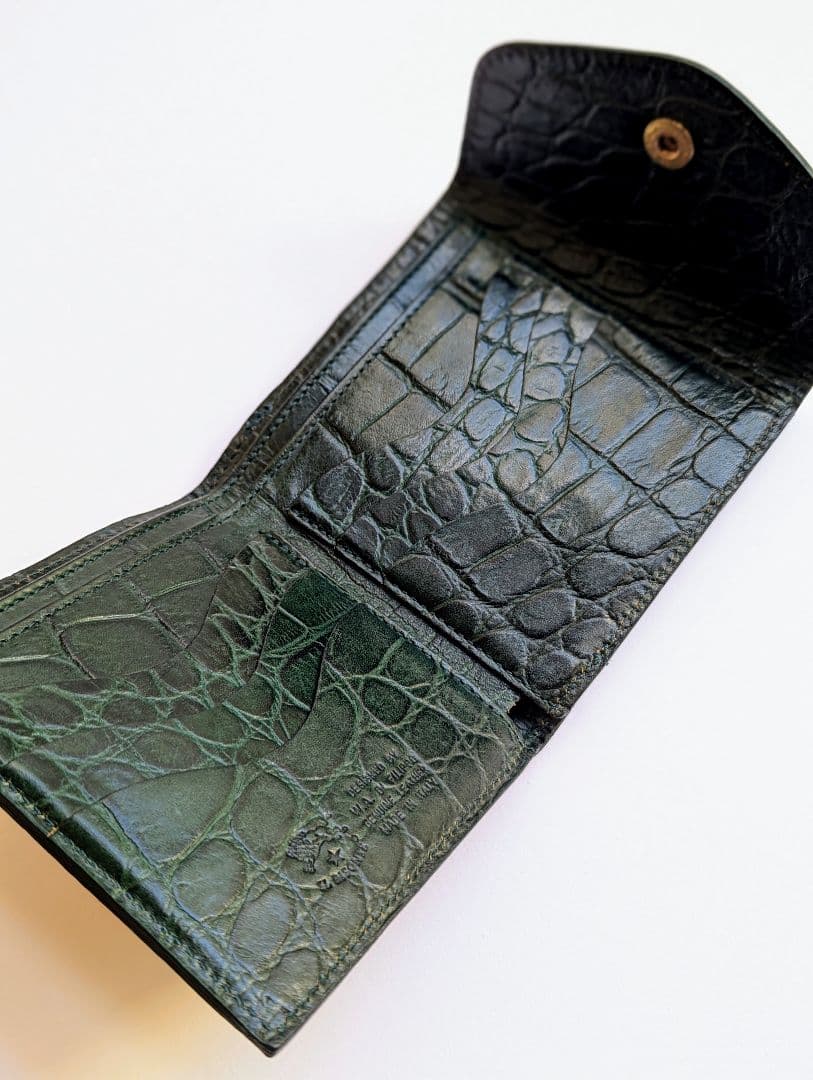 イルビゾンテ 2つ折り財布 がま口 ダークグリーン クロコ型押し 男女
