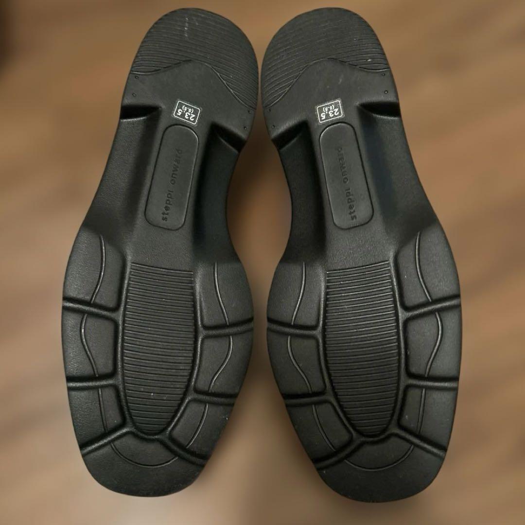 steppi ローファー　23.5cm（5H）