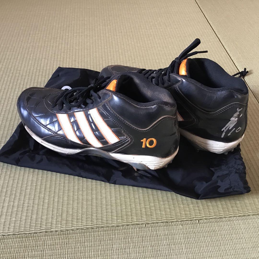 阿部慎之助 サイン入りスパイク 阿部慎之助 サイン入りスパイク - 読売