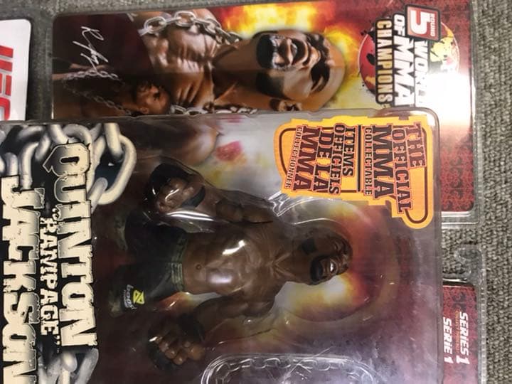 フィギュア12体まとめて