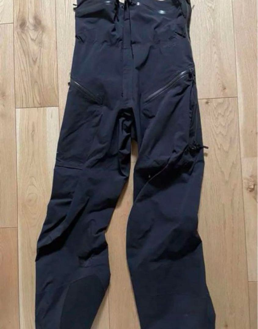 ARC'TERYX THETA SV BIB PANTSビブパンツ