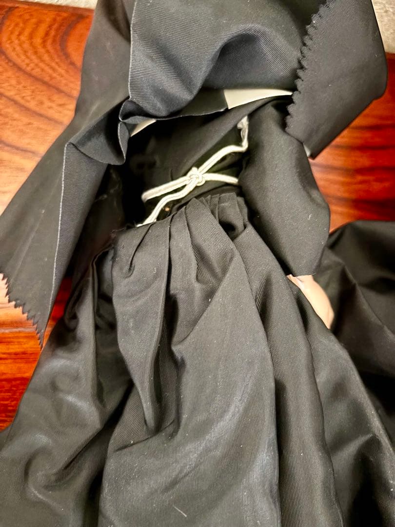 7月4日まで　希少　フランス　修道女　アンティーク　ドール　人形　スタンド付き