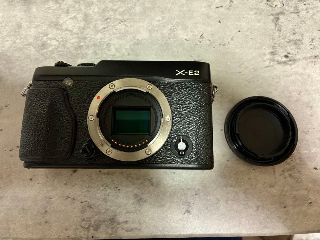 FUJIFILM 富士フイルム X-E2 ボディ ミラーレス一眼 ブラック