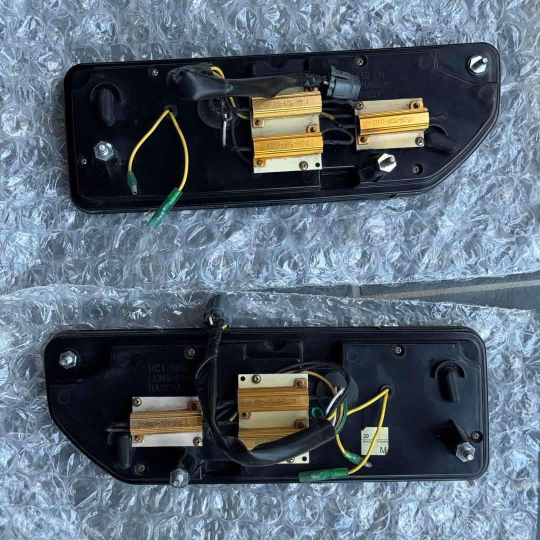 ショウワガレージ LEDテールランプ JB64、JB74、JC74用　スモーク