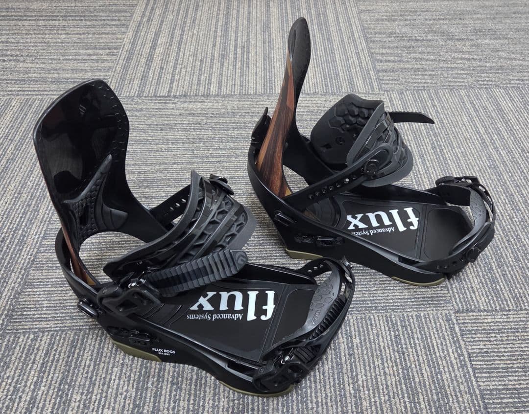 FLUX CV LTD TEAM Mサイズ 30周年限定モデル