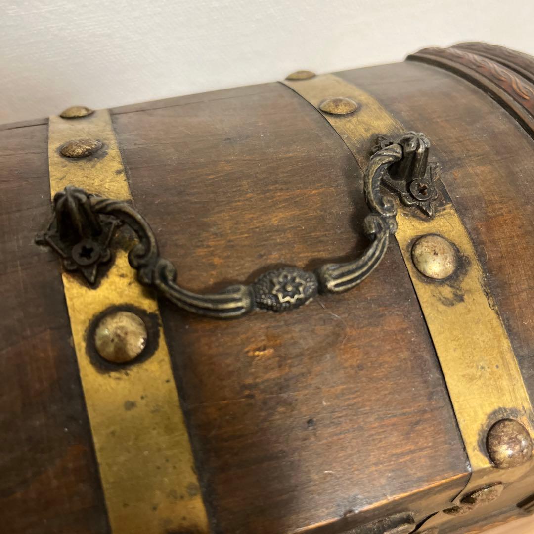 「骨董品」木製ボックス 海賊宝箱