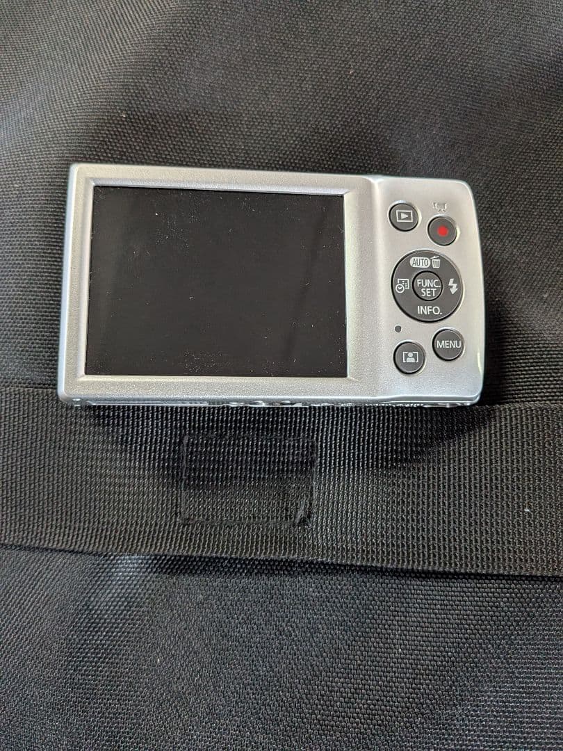 デジタルカメラ Canon IXY 200