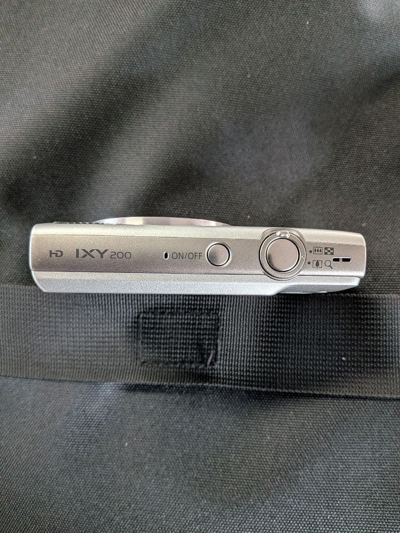 デジタルカメラ Canon IXY 200