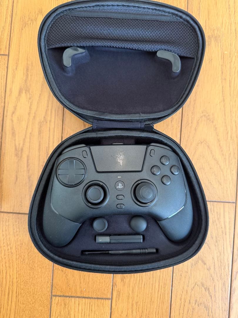 RAIJU V3 PRO コントローラー ブラック