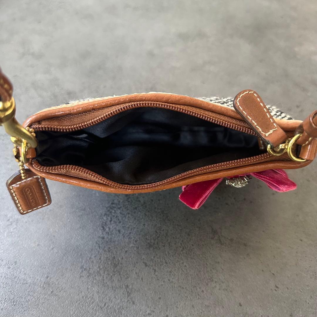バッグ COACH Tweed Suede Ribbon Crystal Pouch