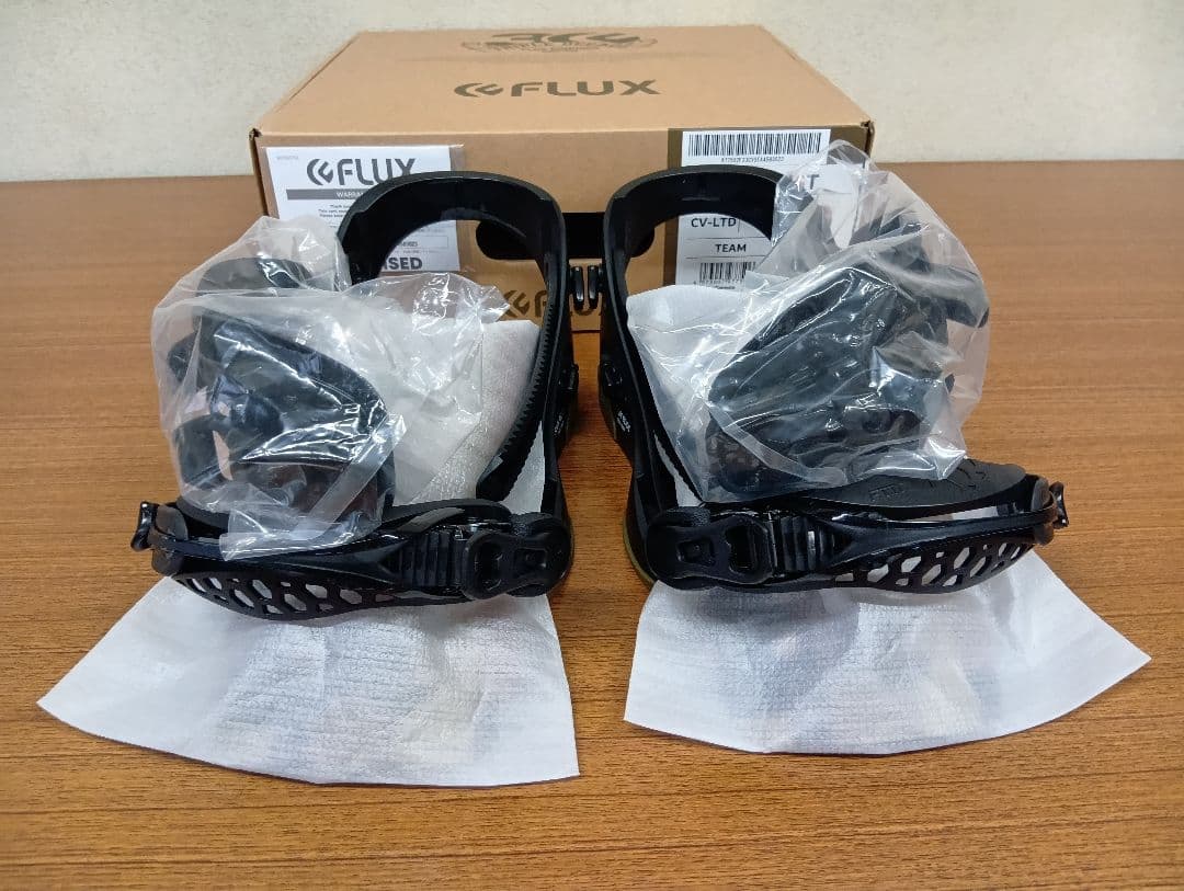 FLUX 22-23 CV LTD Sサイズ
