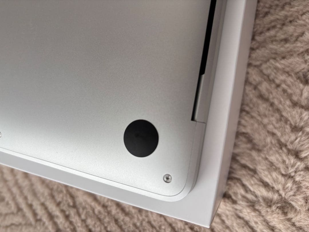 美品　MacBook Air M1 シルバー