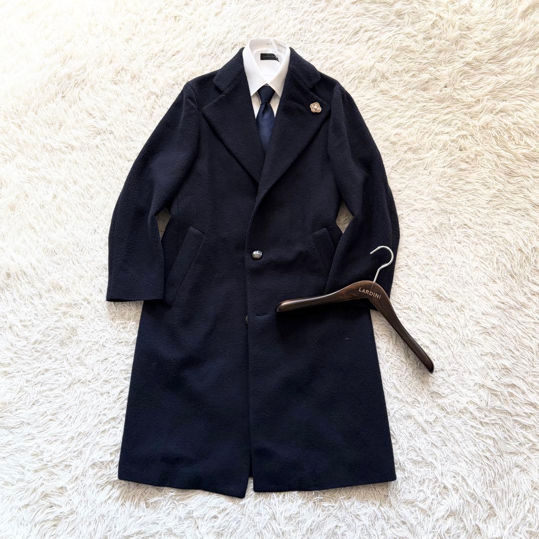<極美品>LARDINI 新ロゴ ネイビー ウール チェスターコート サイズ44 美品>LARDINI 新ロゴ カシミヤ ウール ネイビー チェスターコート44