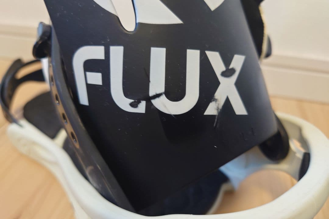 FLUX PR Mサイズ スノーボードビンディング フラックス ピーアール