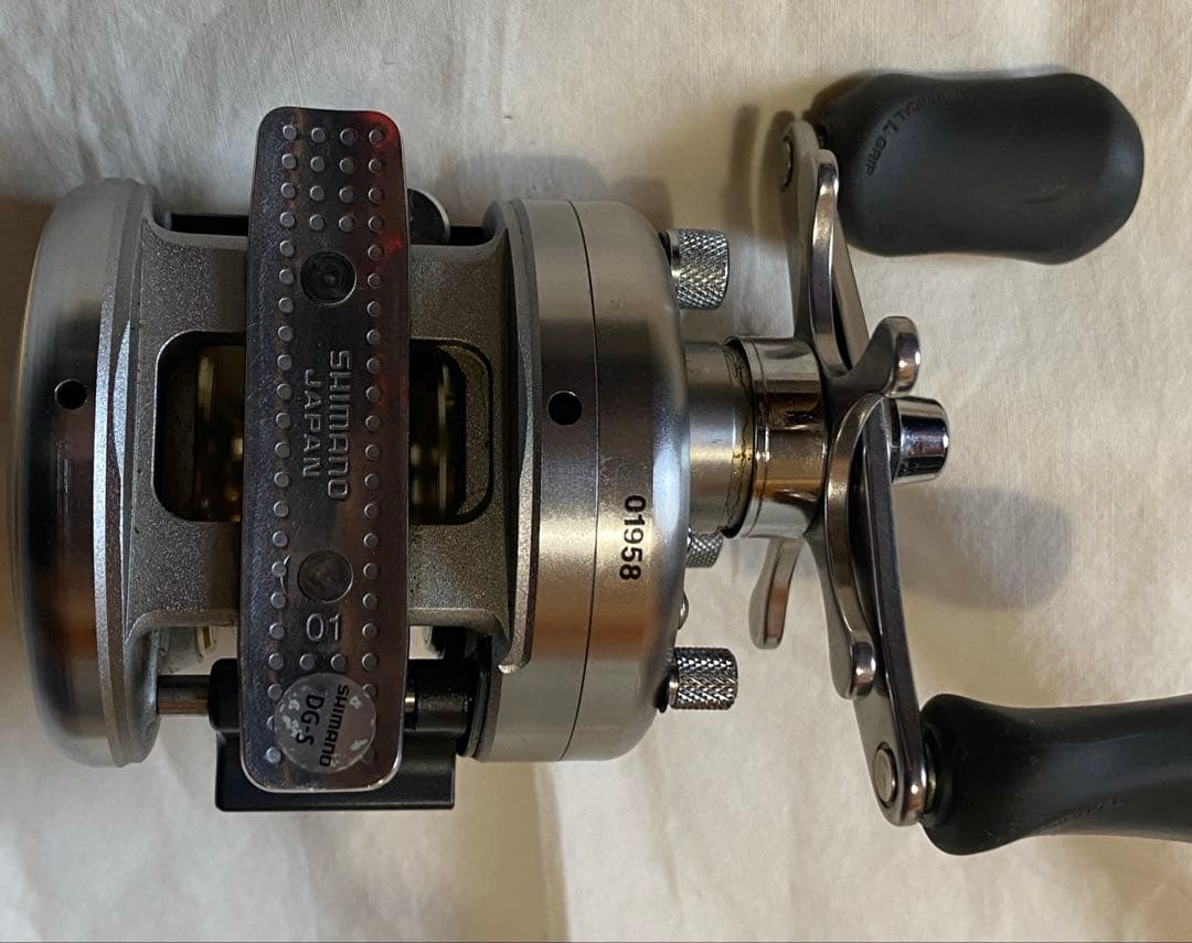 SHIMANO CALCUTTA 101 ベイトリール