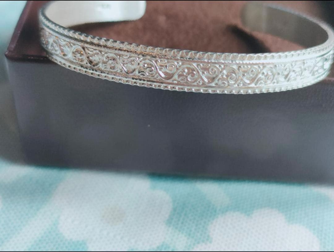 agete バングル　未使用