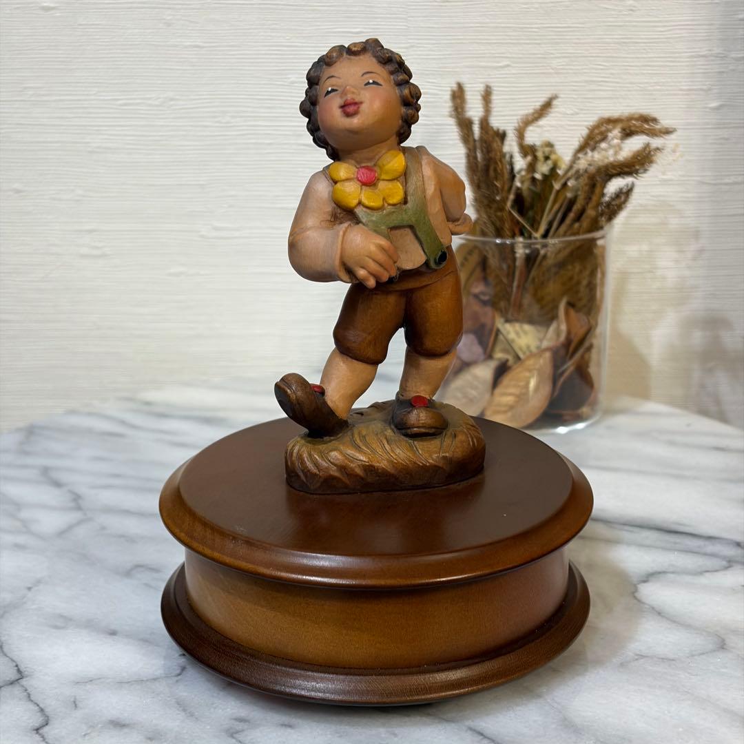 Vintage Reuge オルゴール / ANRI Romy 木彫り人形 - メルカリ