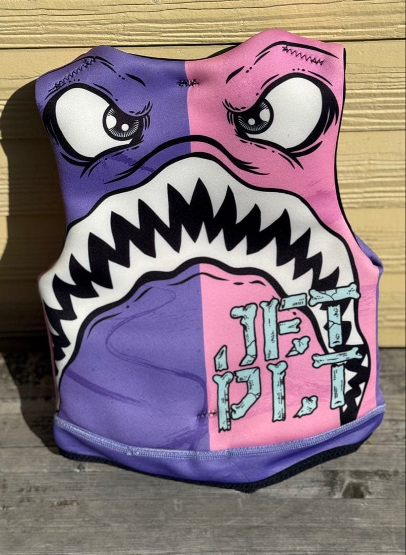 JETPILOT サメデザイン ベスト 3-4 JETPILOT サメデザイン ベスト 3-4