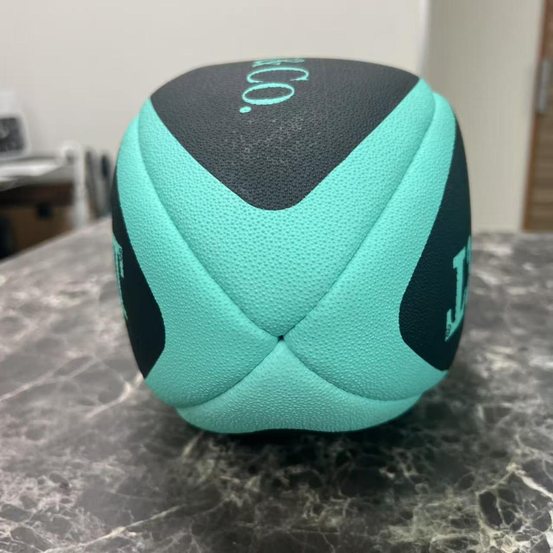 <希少> Tiffany&Co. ティファニー ラグビーボール 数量限定品 希少> Tiffany&Co. ティファニー ラグビーボール 数量限定品 - メルカリ