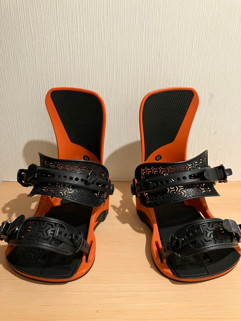 UNION ATLAS Mサイズ オレンジ／ブラック