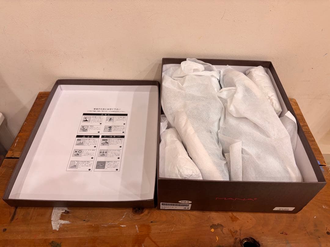 【美品】MANA 26㎝ スニーカー