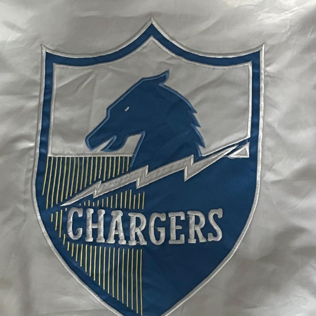 NFL チャージャーズ　リバーシブルスタジアムジャケット　コットンナイロン　ロゴ