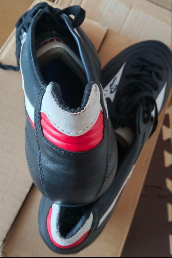 希少】鹿島アントラーズ時代 柳沢敦選手 使用済みスパイク サイン入り