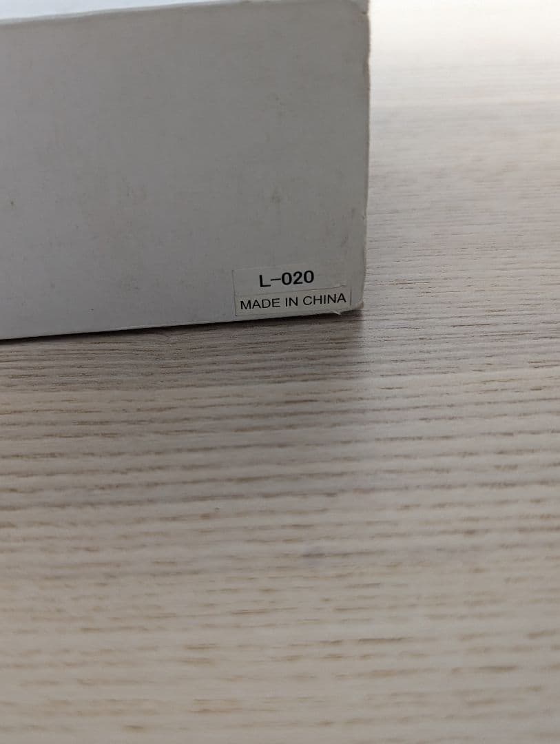 ほぼ未使用 KUHASI クハシ ISETAN MITSUKOSHI 置時計 - メルカリ