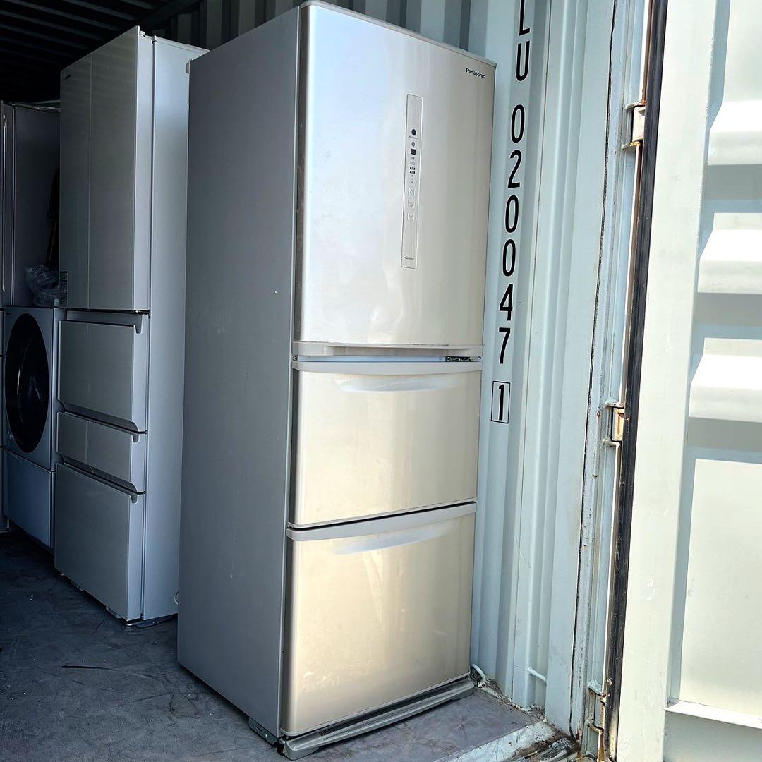 取付無料！パナソニック エコナビ搭載！スタイリッシュゴールド3ドア