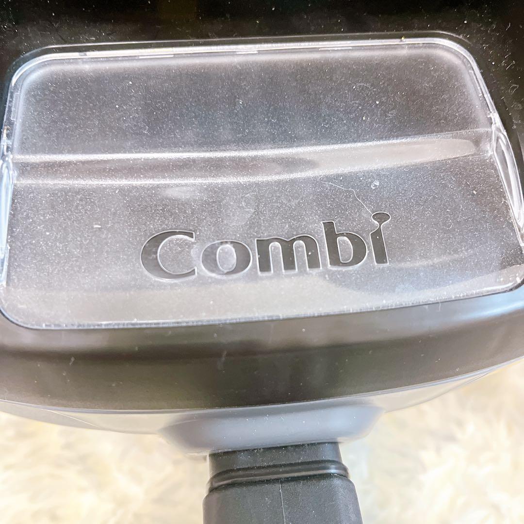 [美品]Combi クルームヴスマートLight ネイビー　isofix