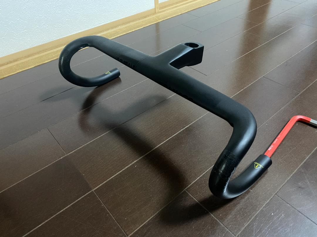 コルナゴ 一体型ハンドルバー CC.01 - メルカリ