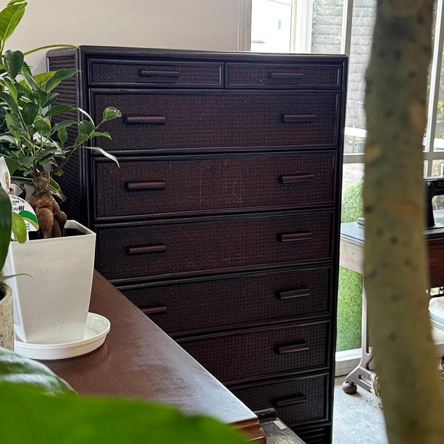 希少 お洒落な 網代引戸箪笥 家具 7段 和モダン アジアン ラタン