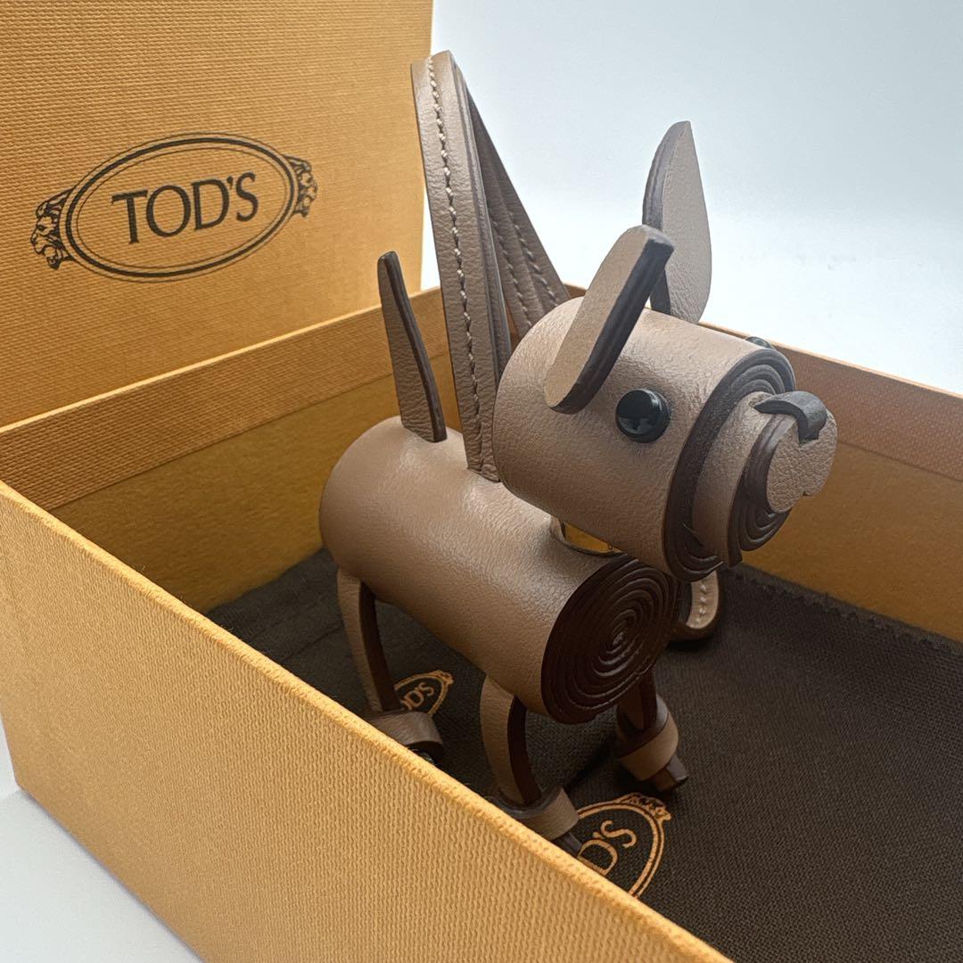 極美品】 TOD'S トッズ レザー ドッグ バッグチャーム ストラップ 犬