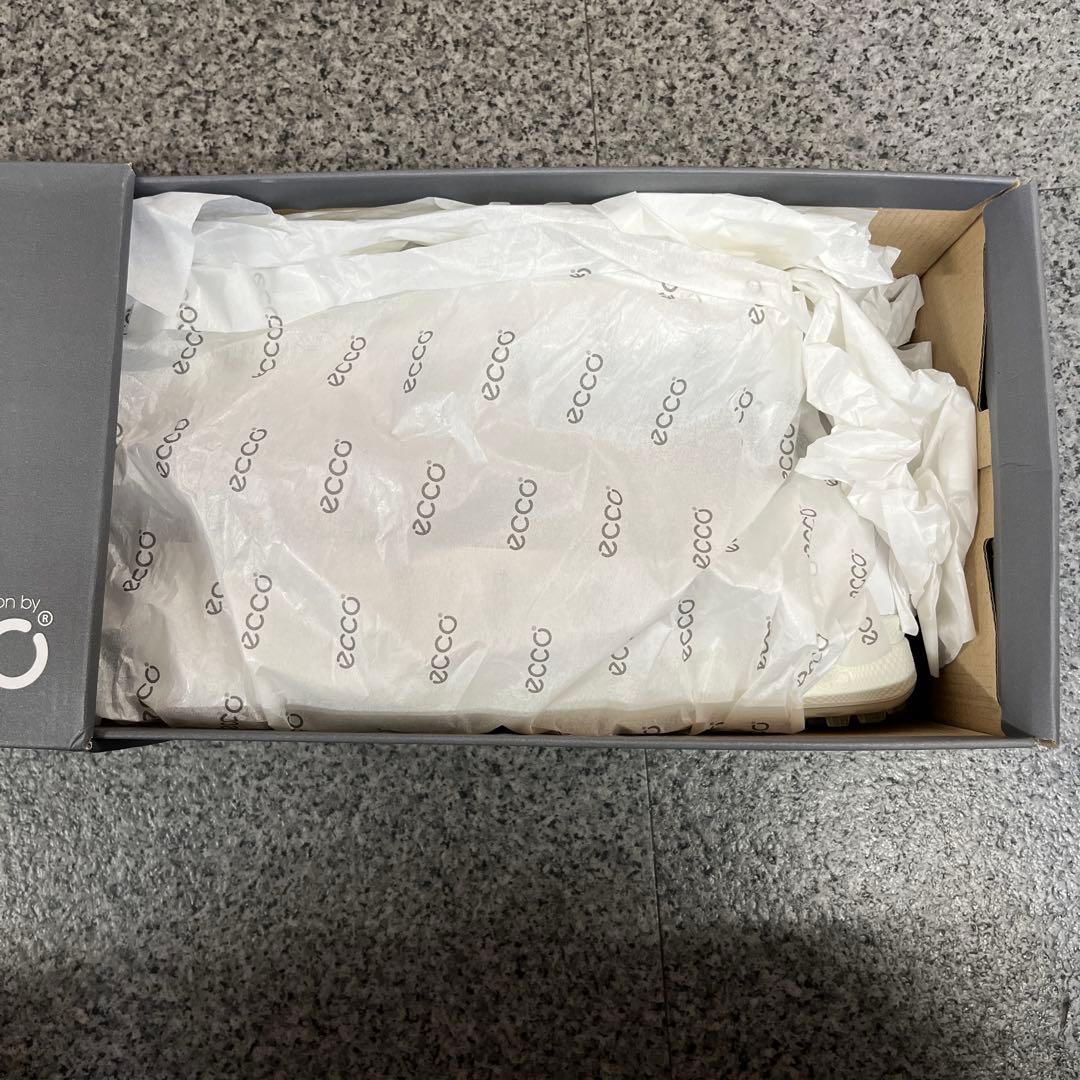 【新品、未使用】ECCO エコー　ゴルフシューズ 41 ホワイト26.0㌢