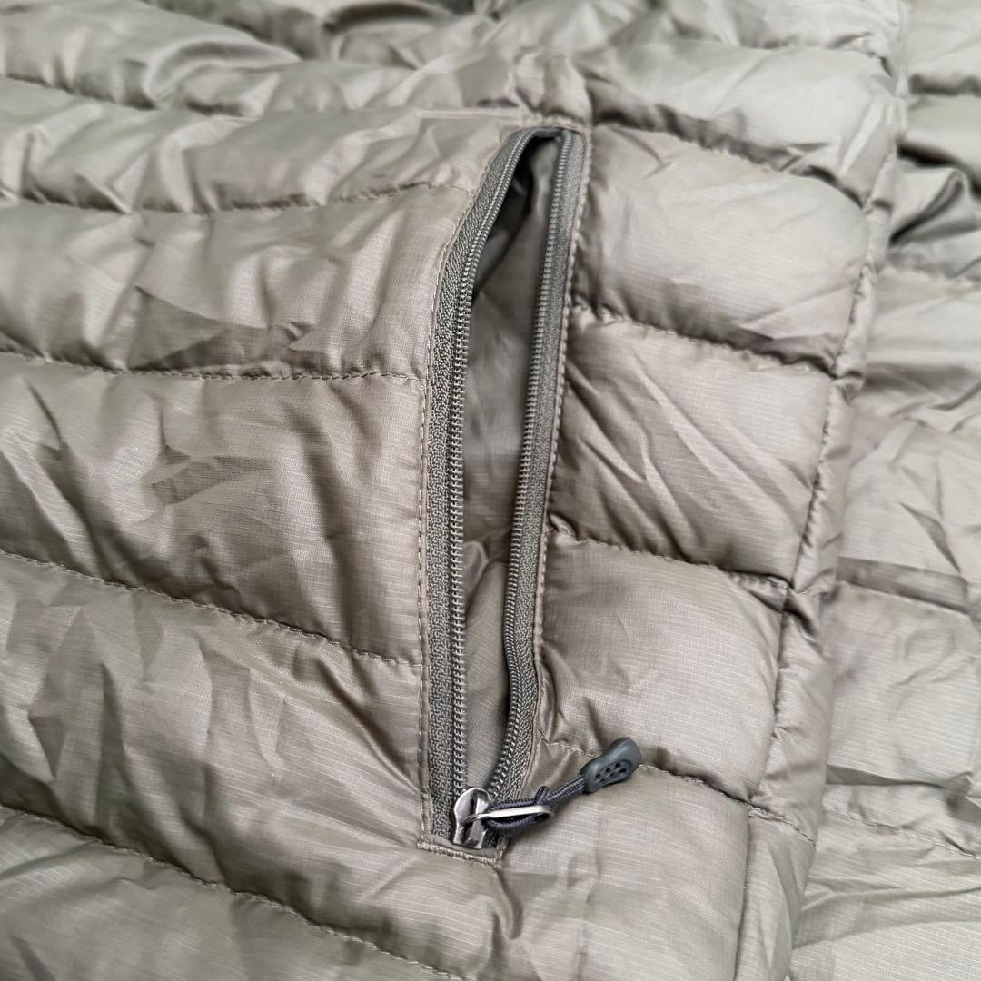 Patagonia ダウンセーターフーディ　オリーブグリーン　2010年製