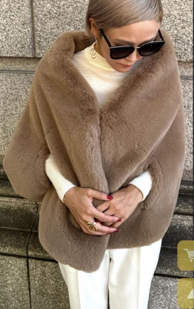 【新品・タグ付き】JENNE リッチボリュームファーケープ