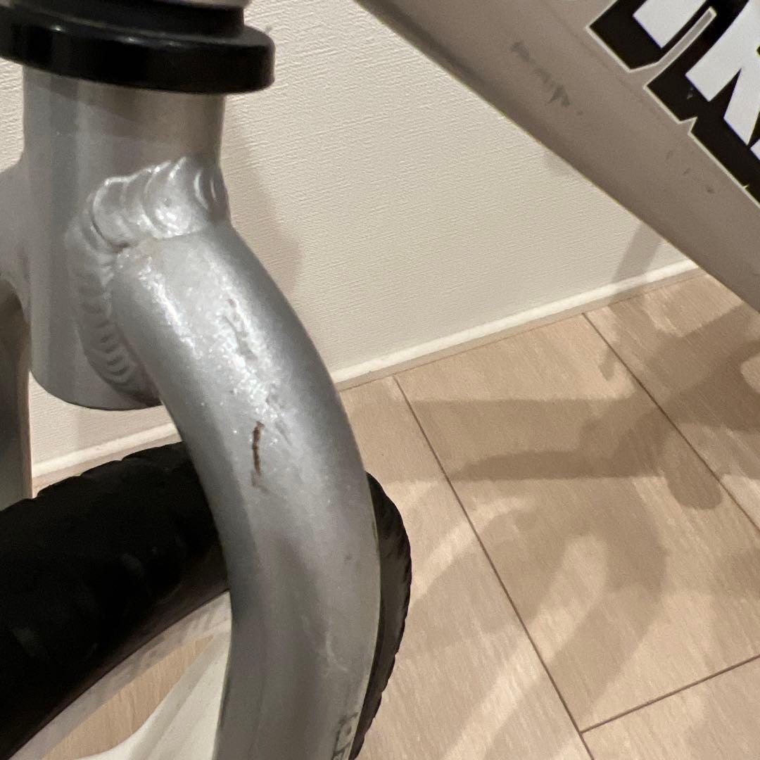 STRIDER バランスバイク シルバー