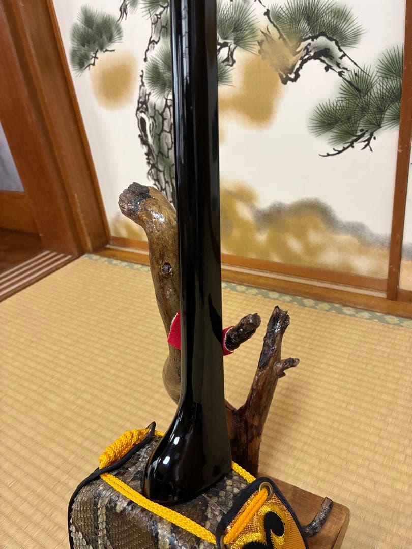 沖縄三線！貴重！知念大工型！本蛇皮！本張り！【一枚張り】